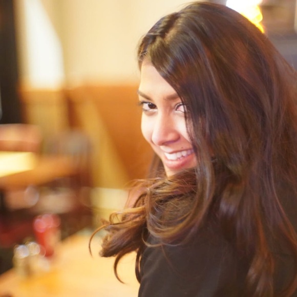 Meet your Posher, Darshana - Picture 2 of 3